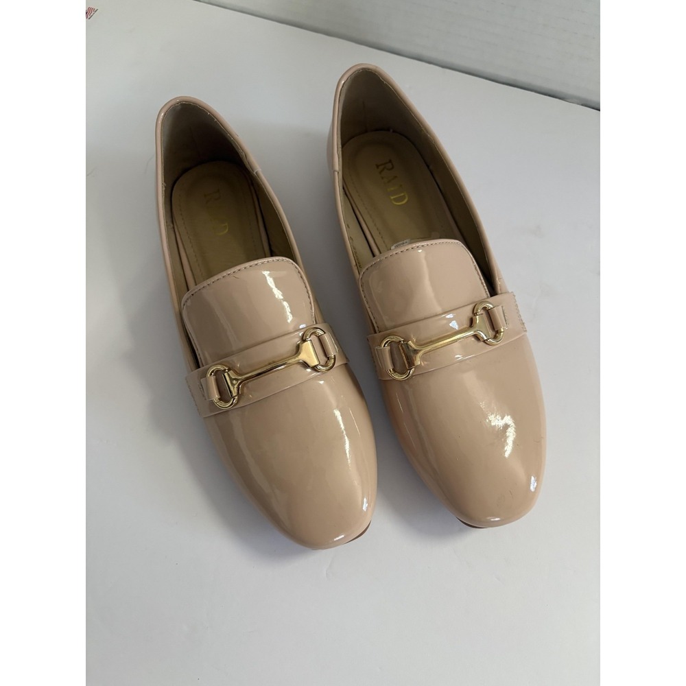 RAID Shoes Womens Size 6 Nude Beige Patent Loafers Gold Bit Slip On Flat Classic